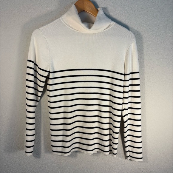 Liz Claiborne White and Black Striped Turtleneck Sweater - Picture 1 of 3